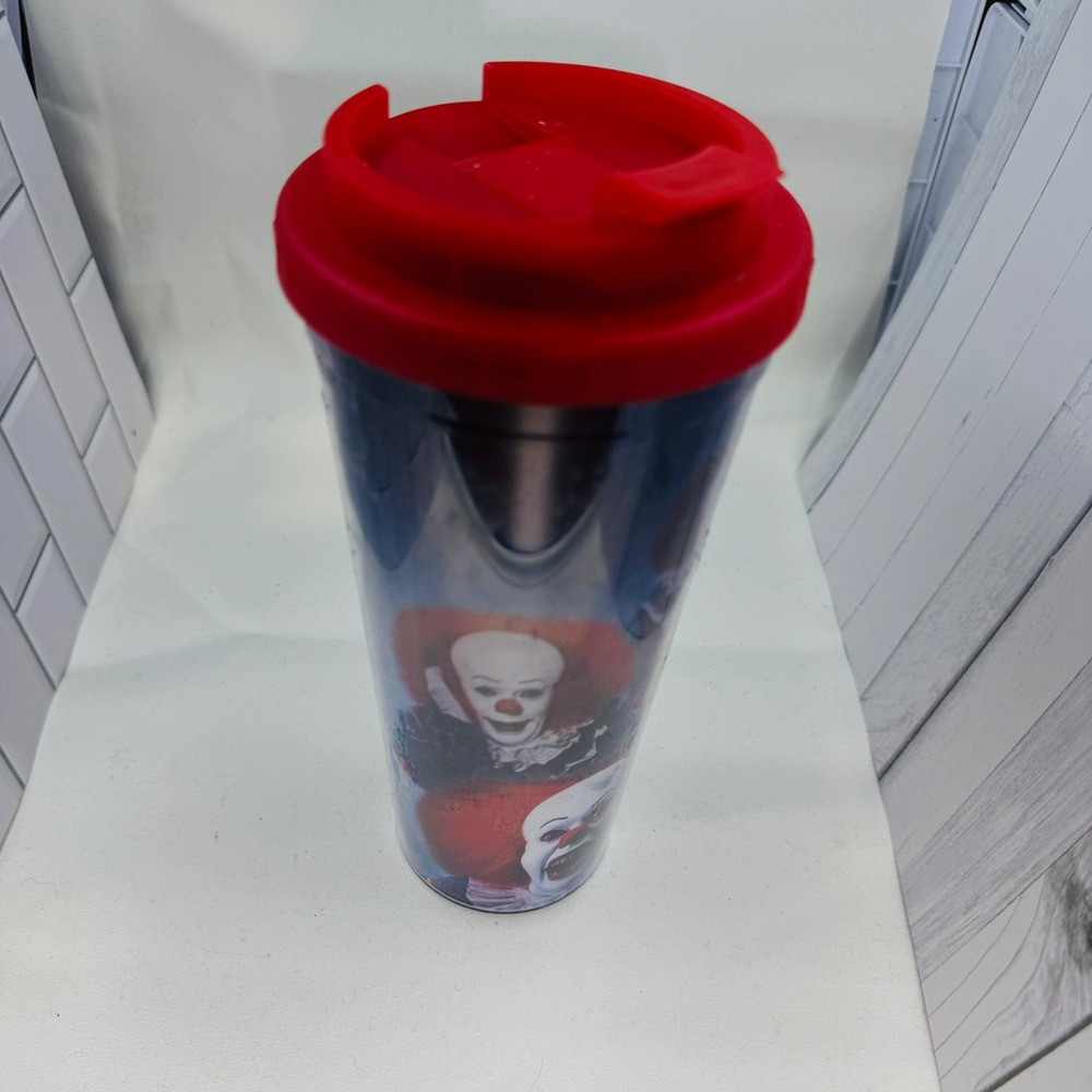 IT Movie Pennywise 24oz Double Walled Travel Tumbler Red Lid Horror Graphic Cup